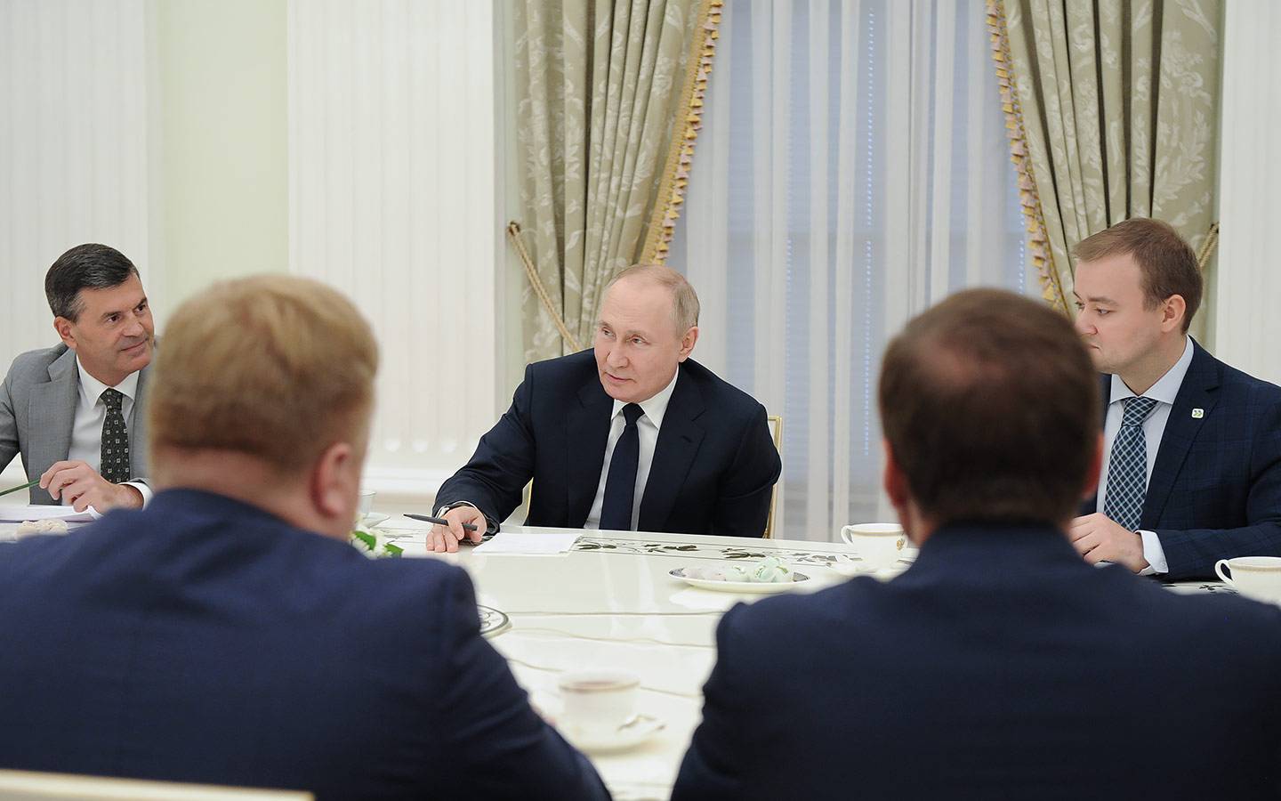 Путин назвал возрождение «Москвича» непростым вызовом